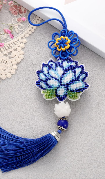 Cross-stitch charm - Lotus at Kleines Glück in Magdeburg