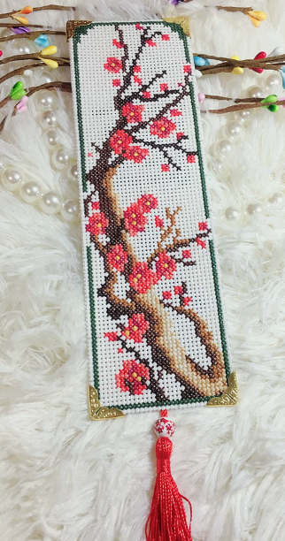 Cross-stitch charm - Plum blossom at Kleines Glück in Magdeburg